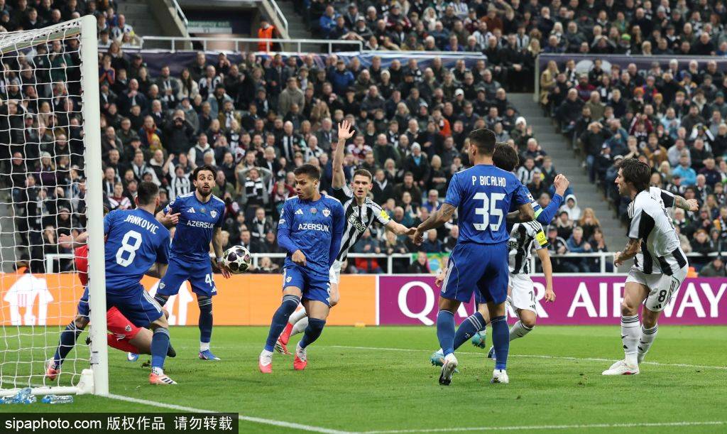 欧冠风波：安东尼·戈登怒斥名宿“胡言乱语”，病中出战意愿遭质疑后赛场正名